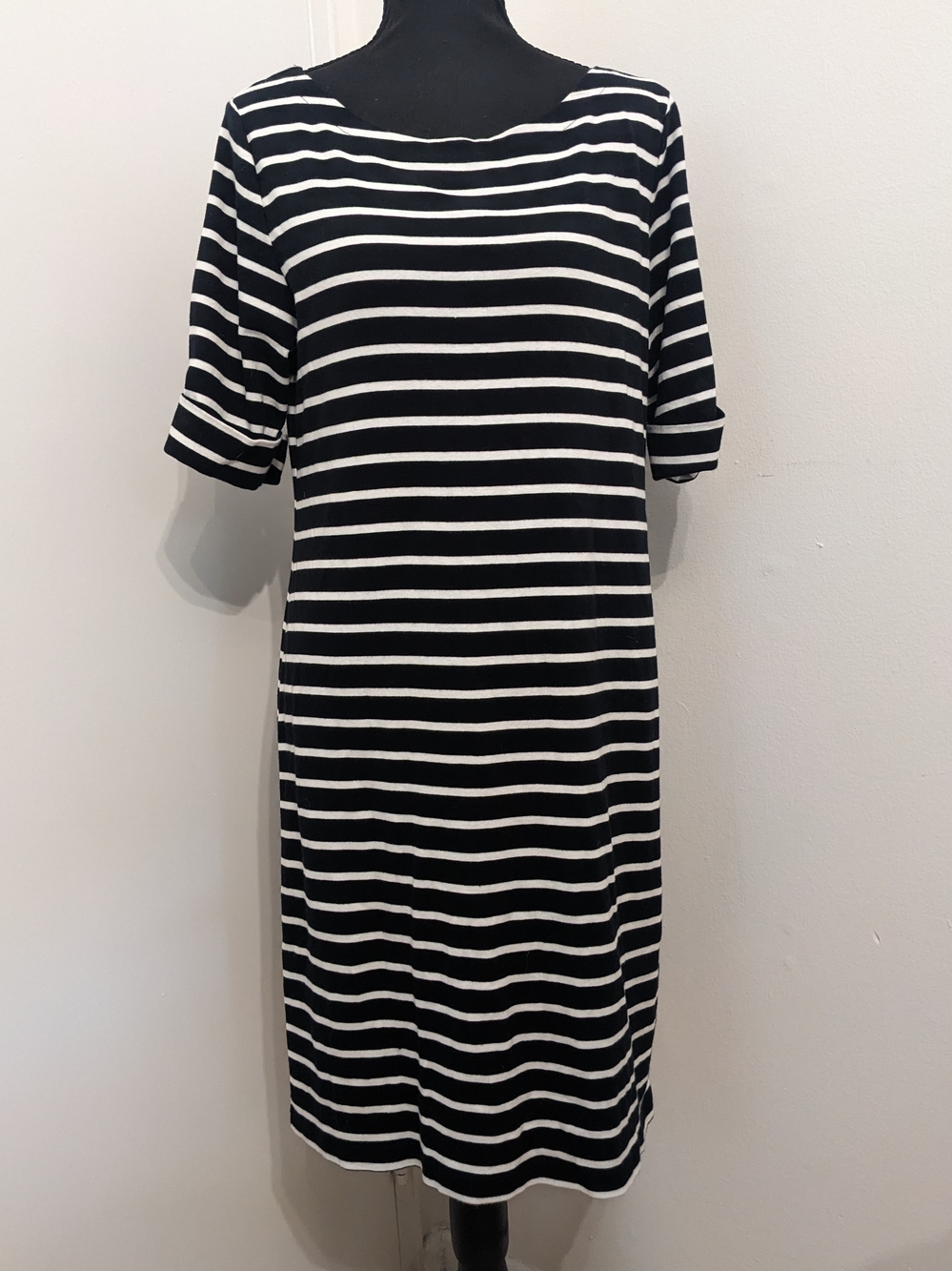 Karen Scott Black and White Striped Midi Tee Dress with Cuffed Sleeves | Size M